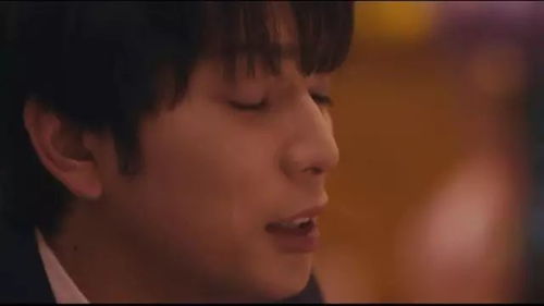 周杰伦与好友山下智久合体现身精神状态良好但步态异常