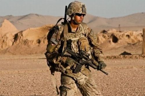 美媒称美或将对伊朗发动袭击？背后真相与局势解读