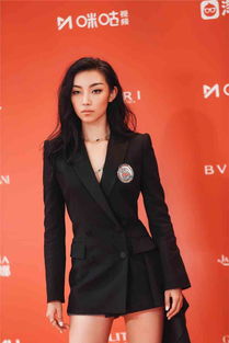 那尔那茜从《镖人》演职名单消失，背后真相令人意外？