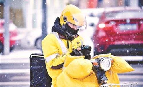 外卖骑手‘猝死’事件系谣言？真相令人震惊！