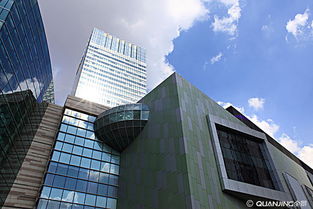 法院外景建筑全景