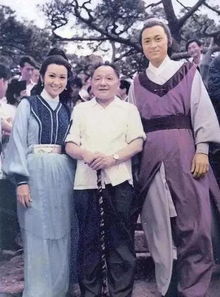 书卷一梦主演剧照