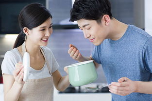 月薪800，不谈感情！上门做饭的年轻人到底有多香？