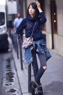 疯产姐妹早期发布的时尚街拍照片