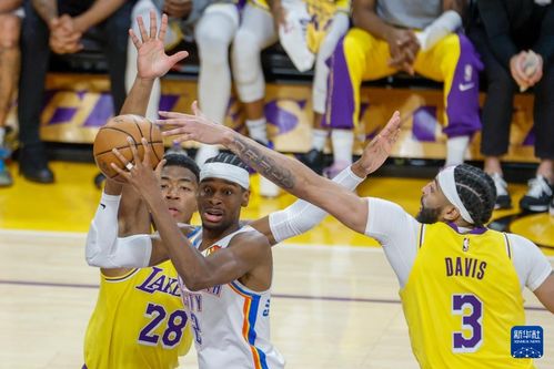 谢伊·吉尔杰斯-亚历山大进攻