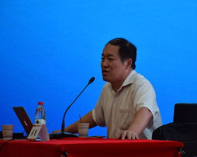 让韦东奕坐第一排听讲的北大女教授王虹，到底有多厉害？