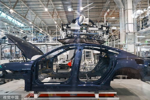 小米汽车工厂内部生产线实景图