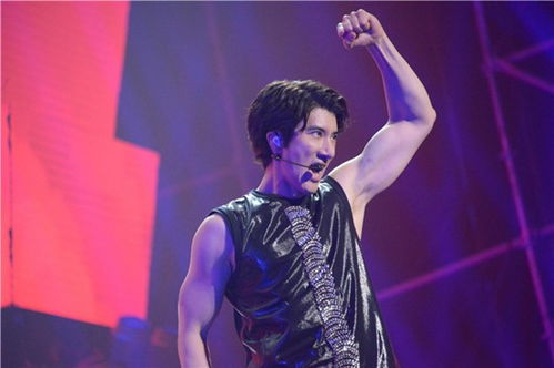 王力宏演唱会惊现真假力宏合唱，粉丝直呼太离谱！