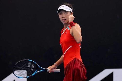 王欣瑜柏林草地赛首进四强，中国网球新生代闪耀欧洲