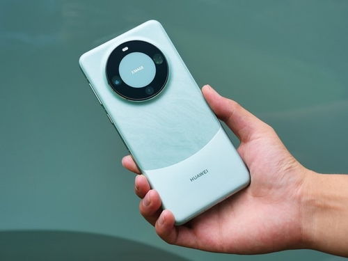 华为鸿蒙 HarmonyOS 6 Beta 报名开启！Mate 60/70、X5 等机型抢先尝鲜