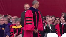 奥巴马暗批特朗普政府？背后真相令人深思！