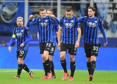 常州队球员在比赛中神情失落