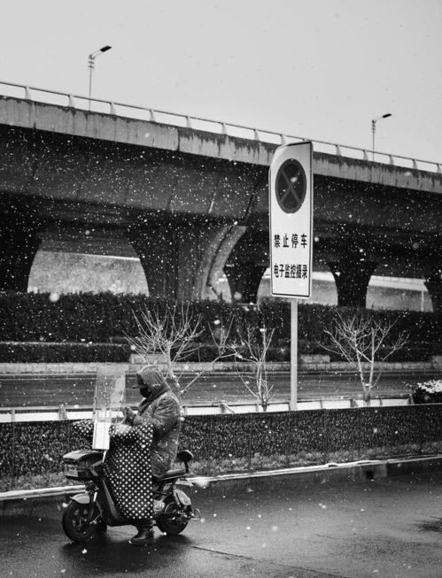 德黑兰街头空无一人