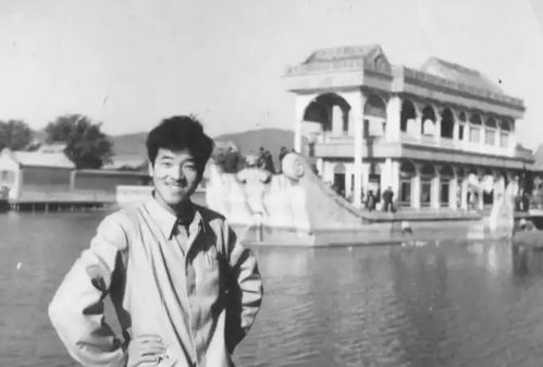 俞敏洪年轻时的照片