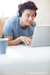 玩家正在体验《情感反诈模拟器》