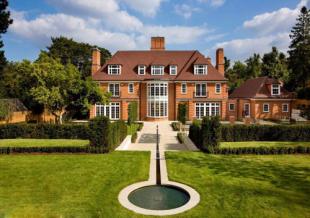 伦敦康乃馨路顶级豪宅外观