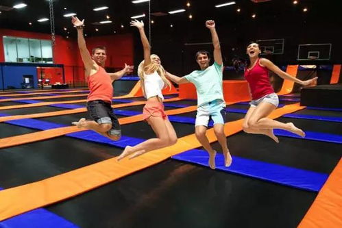 抖音评论截图：恐龙啦啦队热议