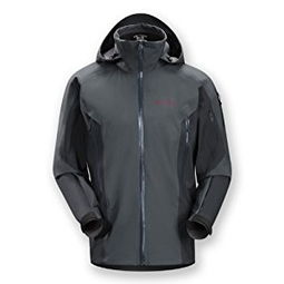 始祖鸟与伯希和冲锋衣对比图