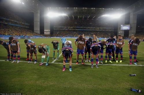 日本队在世界杯比赛中失落表情