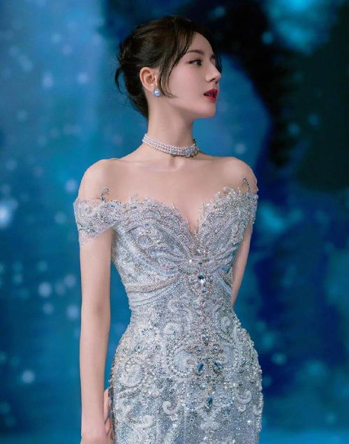 万茜封后金爵奖，实力派女演员的荣耀之路