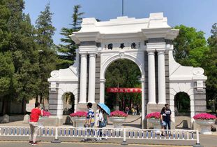 清华与北大食堂对比图示意图