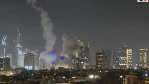 以色列特拉维夫遭导弹袭击后的高楼