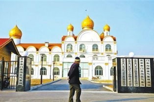 普京访华4天行程释放三大信号，中俄关系再升温？