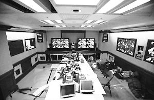 特朗普宣布伊朗核设施已被摧毁，全球局势再掀波澜