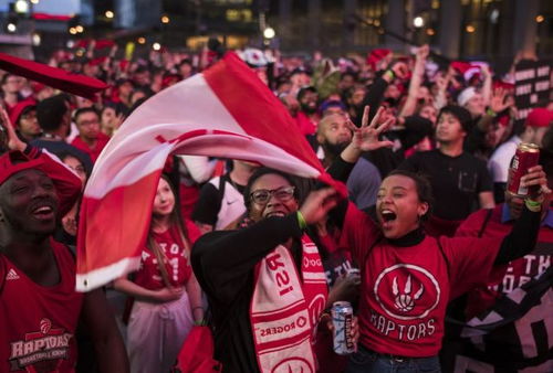 PRX战队勇夺多伦多大师赛冠军，我亲眼见证这一刻的热血沸腾！