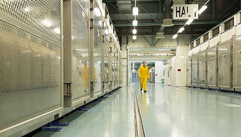 中东火药桶再燃：伊朗警告美国，若介入以色列战争将遭报复