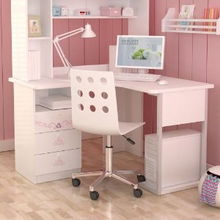 学生进行深呼吸放松练习