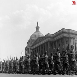 美国联邦政府在华盛顿特区举行阅兵式