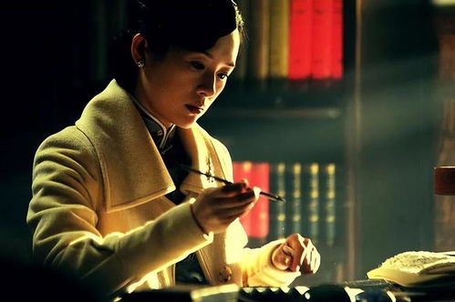 章子怡在《酱园弄》中饰演詹周氏