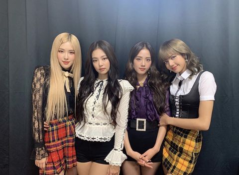 BLACKPINK成员后台合影