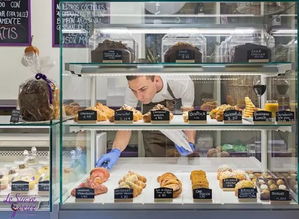 亲历深圳甜品店16小时工作制风波：月休2天，劳动部门发声！