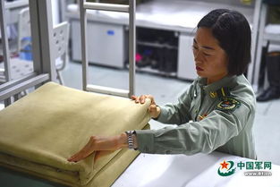 女兵民兵方队训练场景