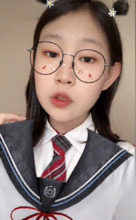 小沈阳女儿韩国出道争议不断 全开麦表演被吐槽造型翻车