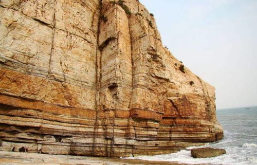 青岛八仙墩海域的惊险场景