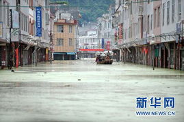 金榕购物中心一楼被洪水淹没