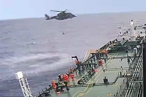 中国出发载3000辆汽车的货船沉没，真相背后令人深思