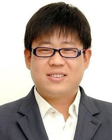 姜涛近期工作照与康复状态照片曝光