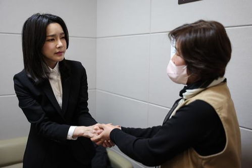 金建希病情恶化住院，尹锡悦每天探望！抑郁症与学术丑闻双重打击下的前总统夫妇