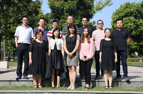 高三毕业生合影留念