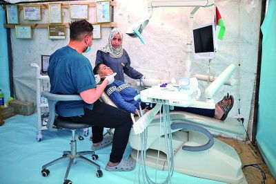 3万5种牙变拔光！男子遭遇口腔诊所跑路，网友：牙齿还没种，钱人两空？