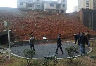 武汉蔡甸区地库立柱爆裂