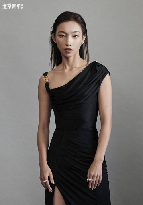 《长安的荔枝》女主风波升级，品牌撤资、片方删名背后真相揭秘