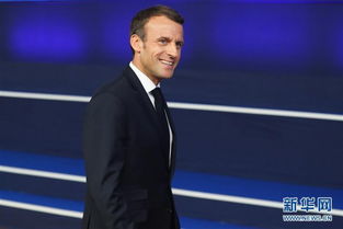 马克龙欧盟峰会迟到90分钟头发凌乱，背后真相让人意外？