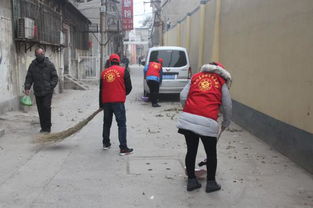 志愿者在清理街道