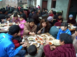 榕江村民集体备餐现场