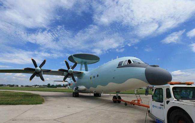 空警500预警机高空飞行